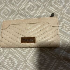 Wrangler Cream Quilted Wallet with Flap Closure